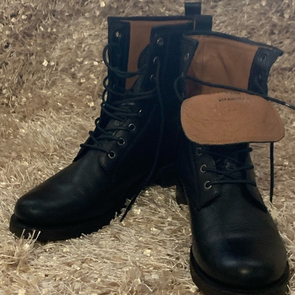 Meet your Posher, Ramona - Picture 5 of 15